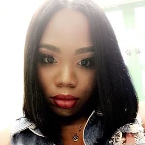 Meet your Posher, Beatrice